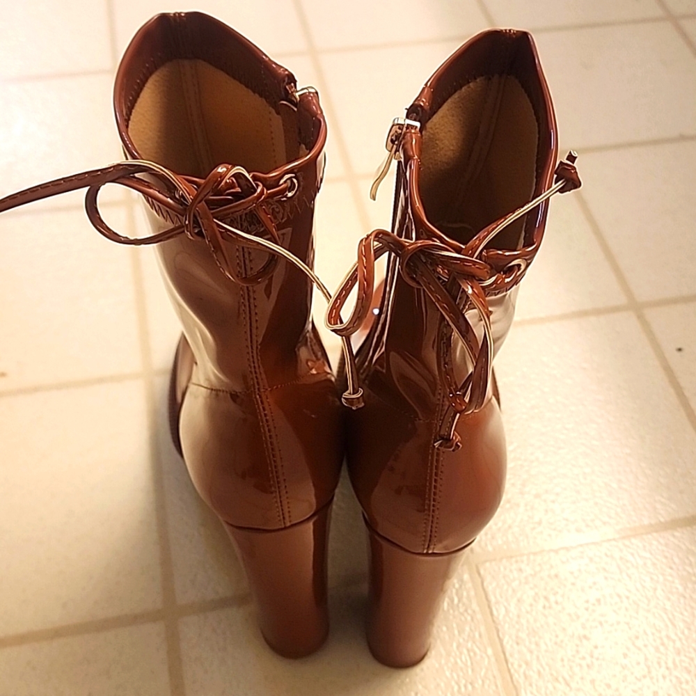 Booties - Picture 4 of 5